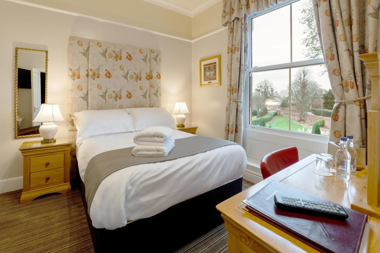 Charades Guest House Hereford Zewnętrze zdjęcie