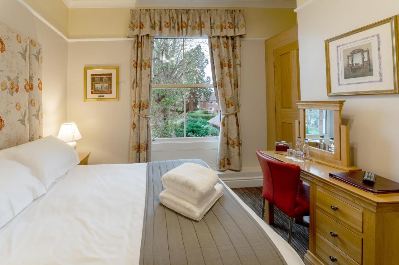 Charades Guest House Hereford Zewnętrze zdjęcie